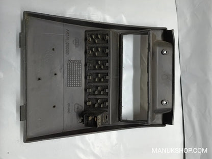Mittelkonsole Nissan Atleon, 682519X000 68251 9X000