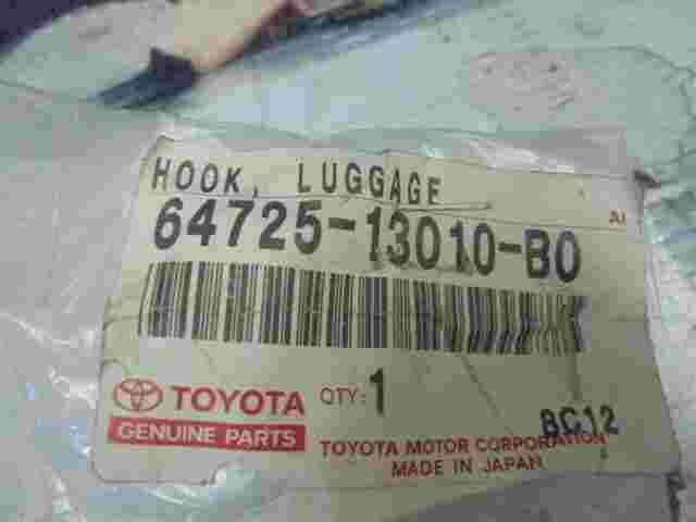 Hook Quarter Trim Luggage Toyota RAV 4 Corolla 6472513010B0 64725-13010-B0