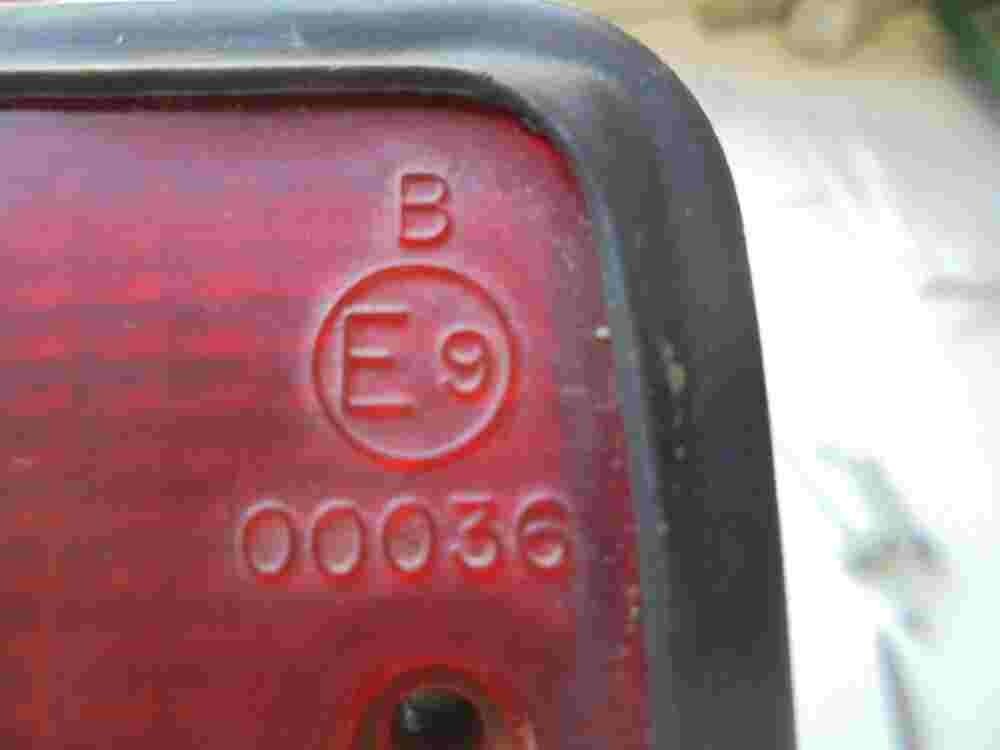 Rückleuchte Nissan Patrol CIBIE 3076L 30.76 L B E9 00036