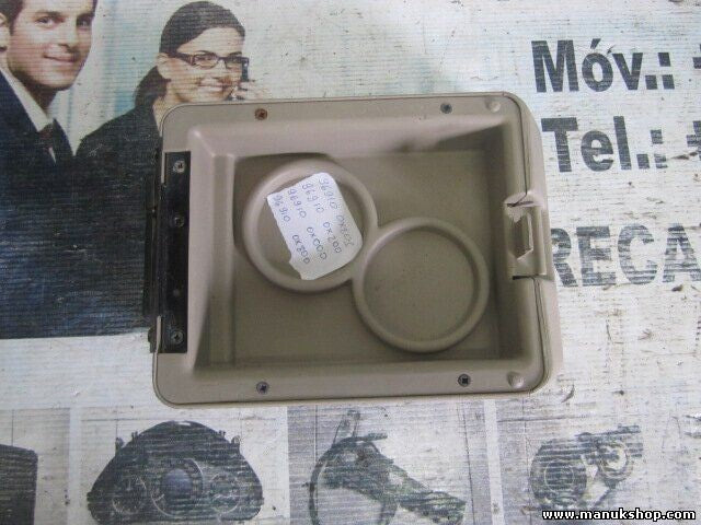 Armlehne Nissan Terrano II R20 Ford Maverick II 969100X801 969100X200 969100X000