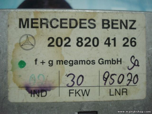 Innenraumüberwachung Steuergerät Mercedes-Benz 2028204126 202 820 41 26 IND