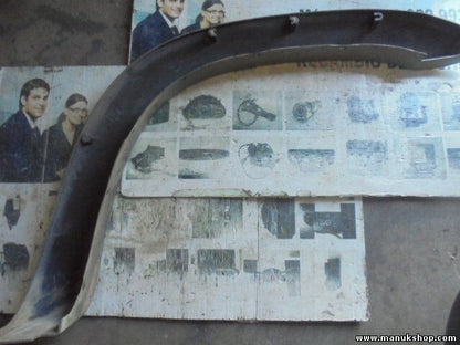 Leiste Zierleiste Kotflügel links Nissan Patror GR Y61 63813VB000 63813 VB 000