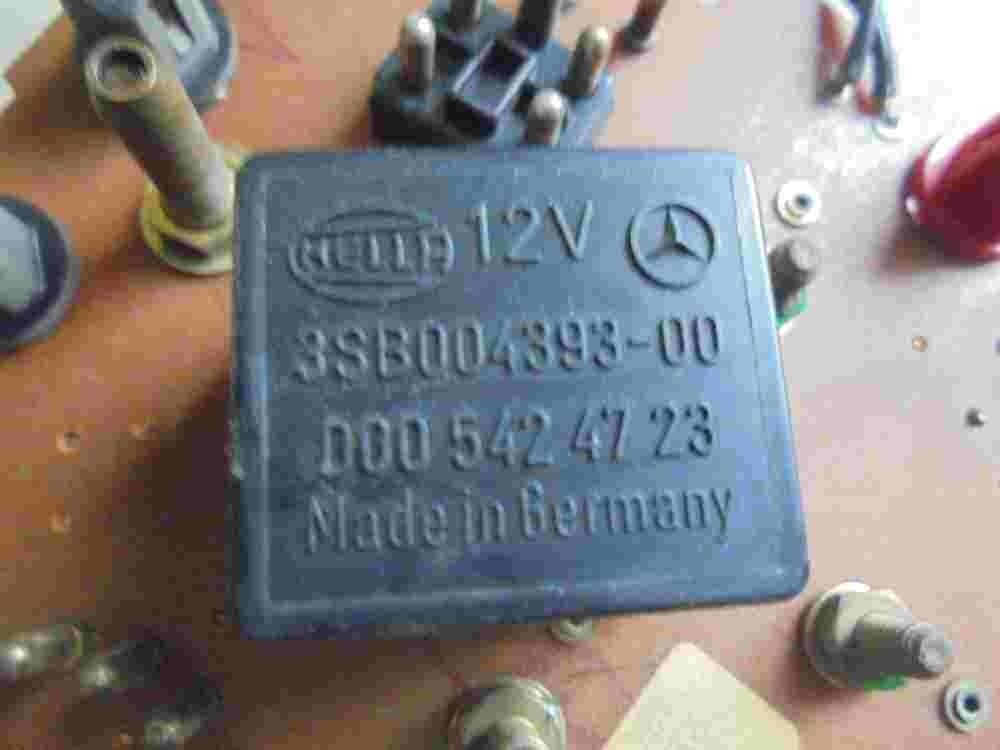Kombiinstrument Tankanzeige Mercedes W124 0005424723 3SB004393-00 1245420801