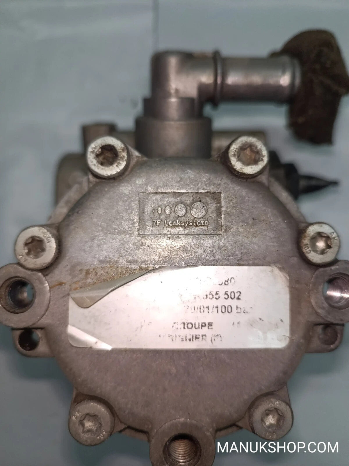Servopumpe Citroen Peugeot 406 607 806 C5 9637000880 96 370 008 80