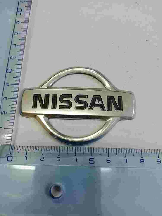 Emblem Logo hinten Nissan Terrano 1 Primera 1990-1996 7.5cm.