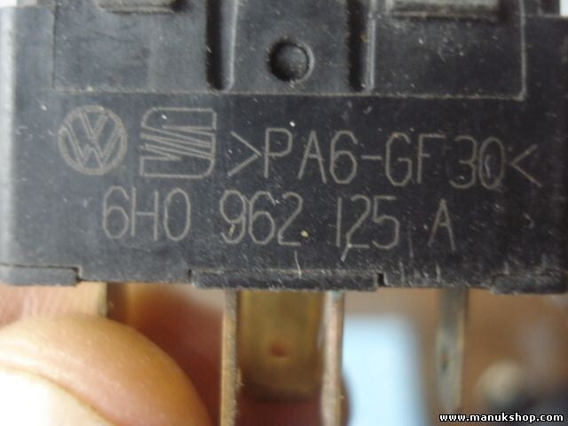 ZV Zentralverriegelungsschalter  VW Polo Lupo Seat Ibiza 6H0962125A 6HO962125A