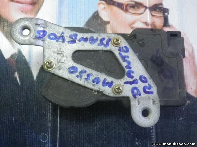 Stellmotor Zentralverriegelung Tür vorne links SsangYong Musso 95-97 8835005002