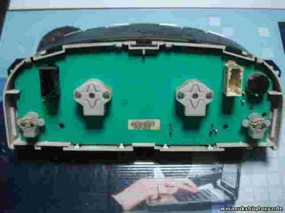 Kombiinstrument Tacho Citroen Berlingo Peugeot Partner 9639368480 501029450020
