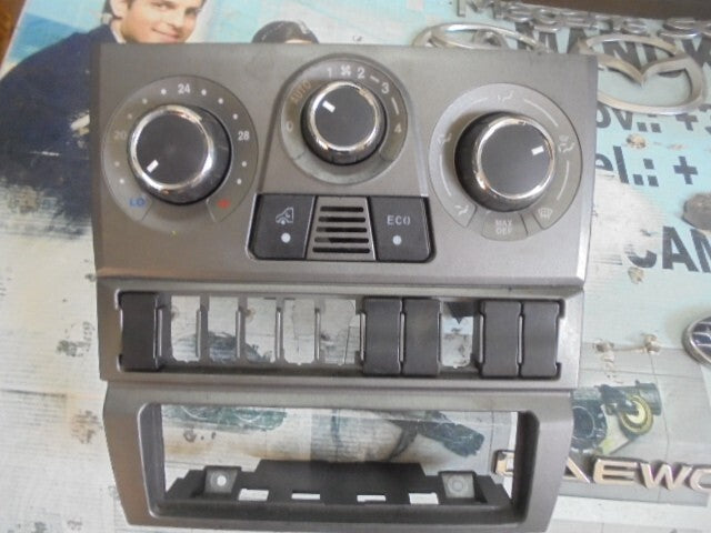Klimabedienteil Iveco Daily III 568740100 5.687.401.0.0 B837