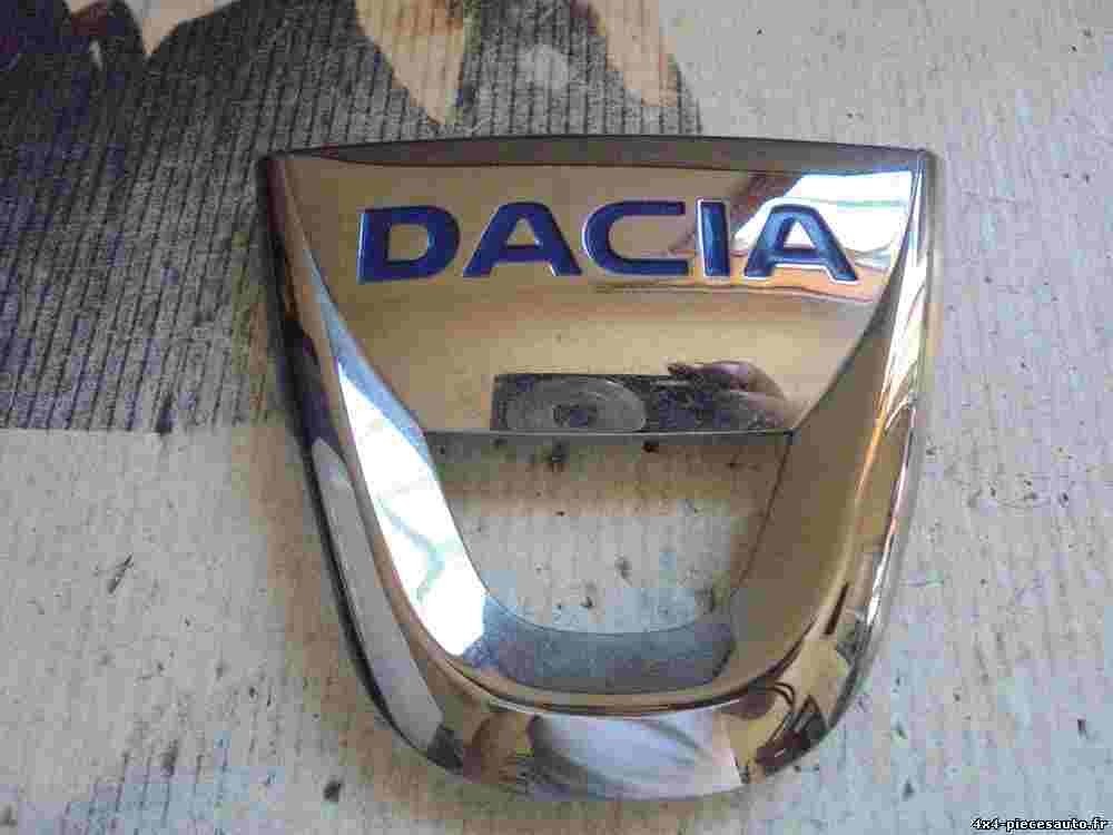 Emblem Logo hinten  Dacia Logan Sandero 908890024R 908892088R