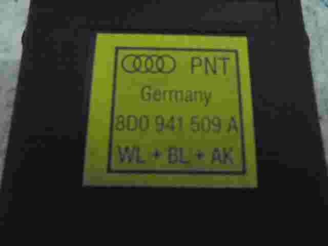 Warnblinkschalter Audi A4 B5 8D0941509A 8D0 941 509 A 8DO941509A