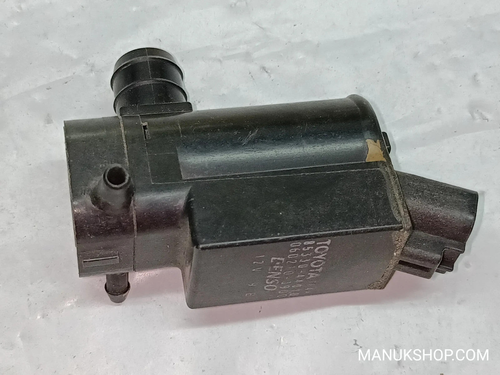 Waschwasserpumpe Toyota 8533044010 85330-44010 0602103900 060210-3900 DENSO 12V