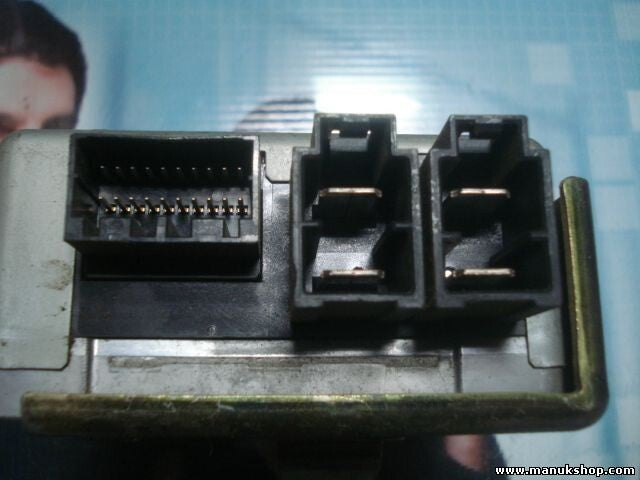 Steuerung servolenkung Renault Clio 1.2 2001 8200092424A 6900000324A 99119101