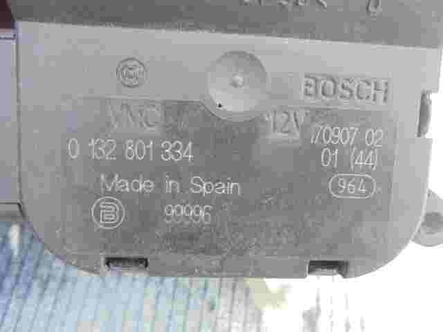 Stellmotor Heizung Mercedes-Benz Viano Vito W639 BOSCH 0132801334 170907 02