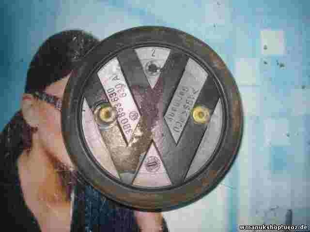 Emblem Logo hinten VW Volkswagen Passat 3B0853630 3B0853630A