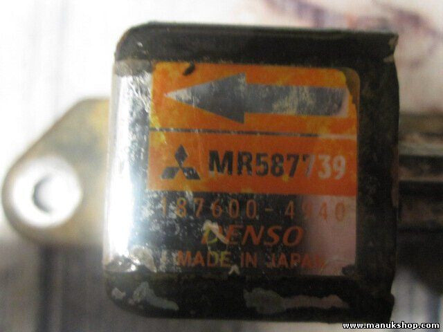 Airbagsensor Airbagsteuergerät  Mitsubishi L200 MR587739 MR 587 739 187600 4940