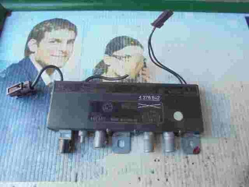 Antennenverstärker  BMW E38 E39 65254378842 4378842 65258352774 65.25-8 352 774