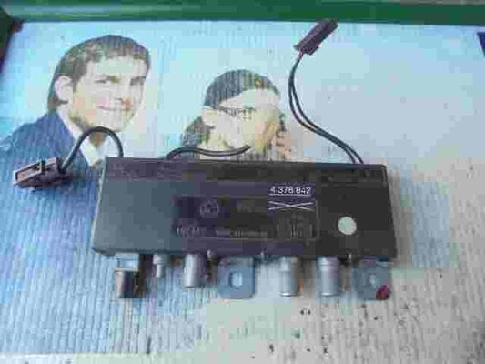 Antennenverstärker  BMW E38 E39 65254378842 4378842 65258352774 65.25-8 352 774