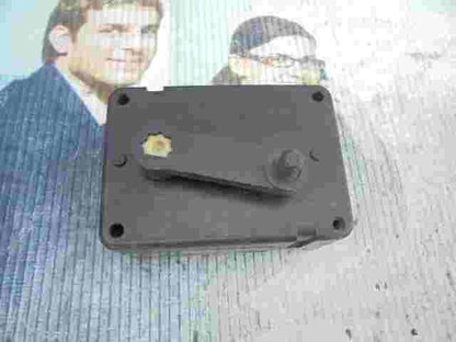 Stellmotor Heizung Mazda 323 HB600BCIN6G HB600BCIN-6G 2005038