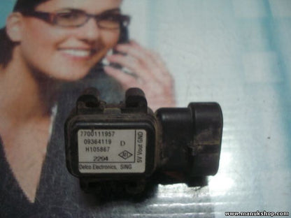 Luftdrucksensor Renault Trafic Kangoo Clio Nissan Opel Vivaro 7700111957