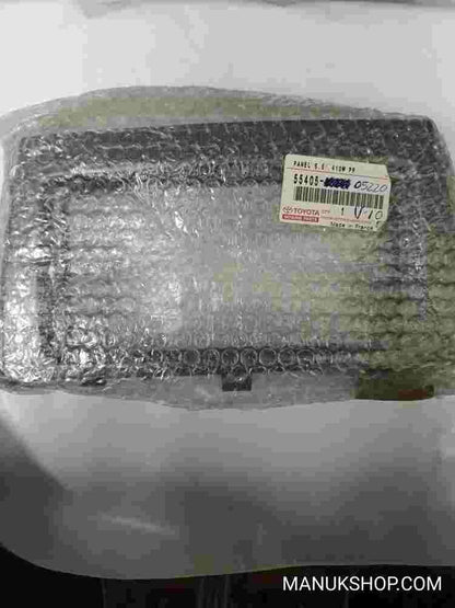 Mittelkonsole Toyota Avensis 2008-2018 V-10 6.5 410W PR 5540505220 55405-05220