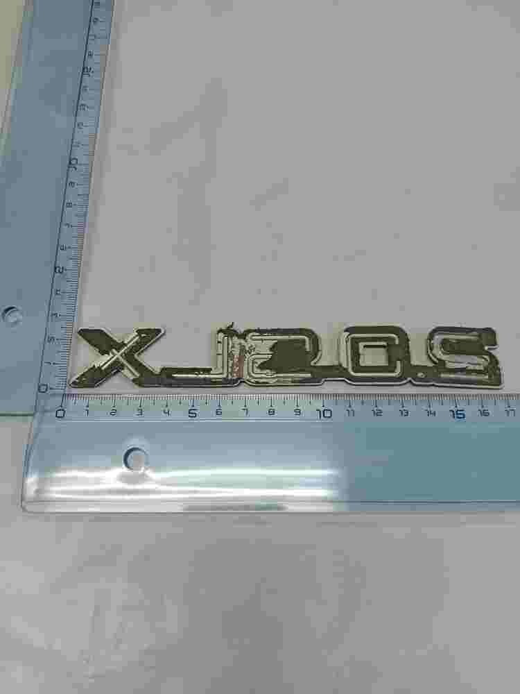Emblem   Nissan Primera P10 2.0 SLX 17cm.