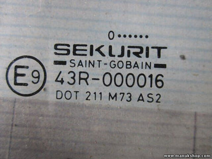 Türscheibe Seitenscheibe vorne rechts Suzuki Vitara 1990 43R000016 DOT211M73AS2