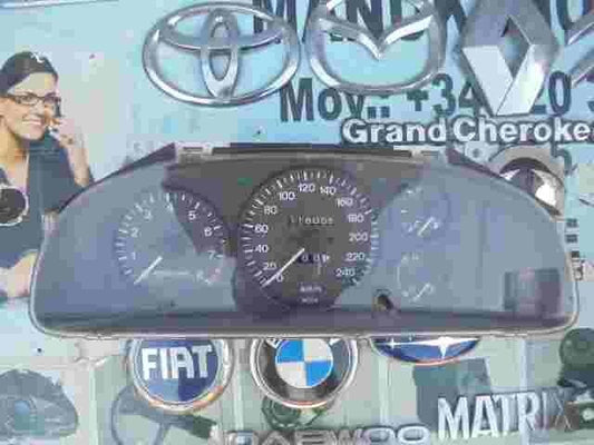 Kombiinstrument Tacho Mazda 323 F BE7G55430 69719070 769914992 769914-992