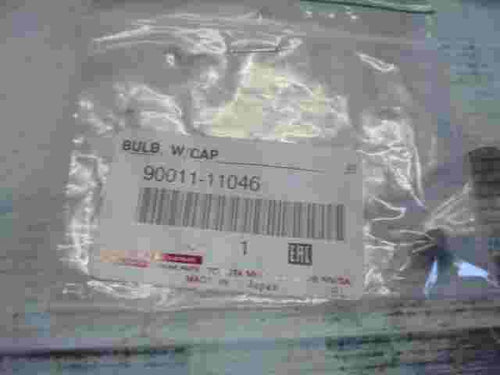 Bulb W/Cap  Toyota RAV4 IV 9001111046 90011-11046