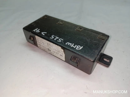 Steuergerät Zentralverriegelung BMW E39 613583776019 61.35-8 377 601.9
