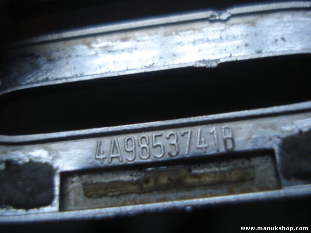Emblem Logo Audi A6 4cm 4A9853741B