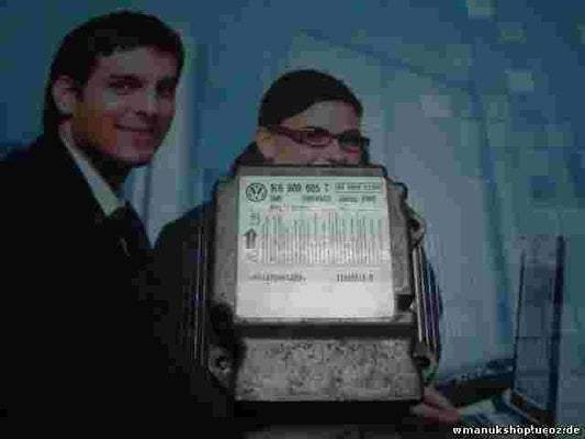 Airbagsensor Airbagsteuergerät  Golf V 1K0909605T 05 H020 S2300 SIEMENS 5WK43412
