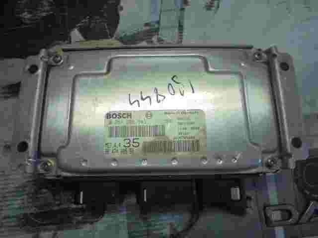 Motorsteuergerät Peugeot 307 1.6 ME7.4.4 9647480580 9638765680 BOSCH 0261206943