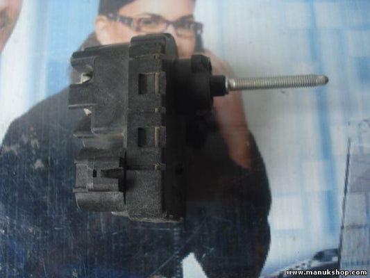Stellmotor Scheinwerfer LWR Toyota Land Cruiser J12 RAV 4 PPGF40 PP-GF40