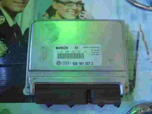 Motorsteuergerät Audi A4 1.8 8D0907557S 8DO907557S 26SA4561 BOSCH 0261204182/183