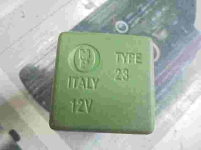 Relais PEUGEOT 205 1.1 TYPE 23 ITALY 12V