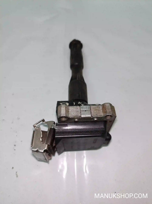 Zündspule BMW E34  E36 1748394 1 748 394 0221504410 0 221 504 410