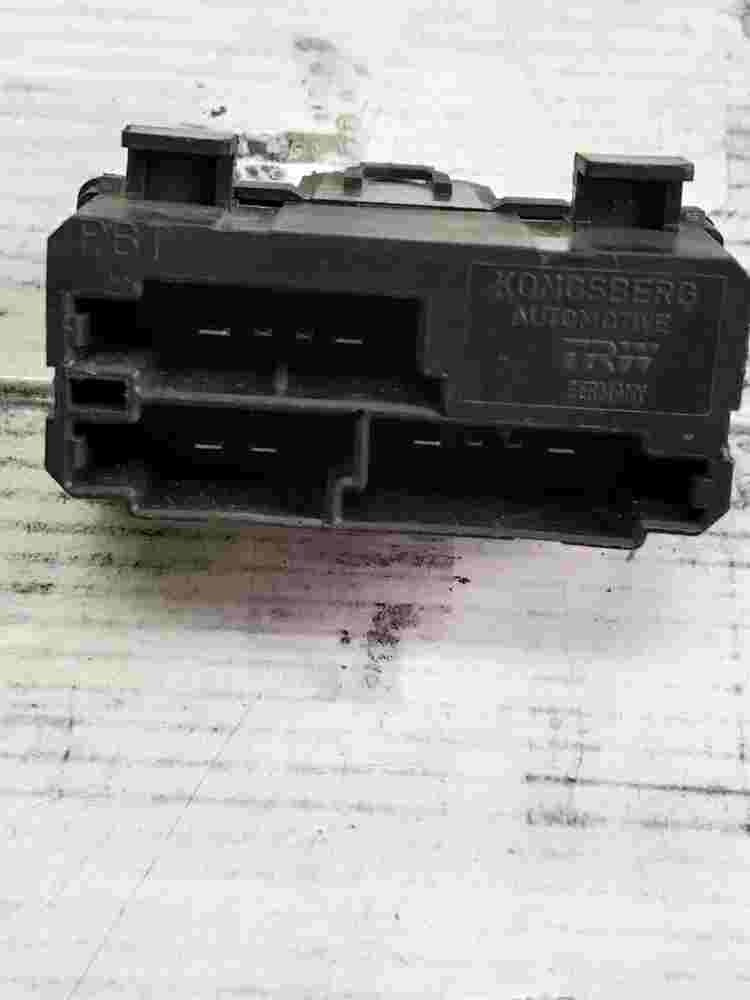 Steuergerät Sitzheizung  Volvo 31268908 TRW BQ8AA 09W284