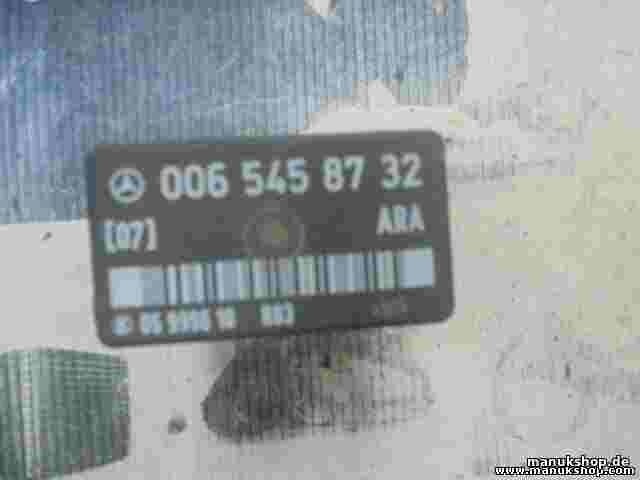 Kraftstoffpumpe Relais ARA  Mercedes-Benz  0065458732 LK 05999610 R03