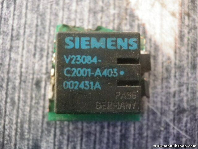 Relais  SIEMENS V23084C2001A403 V23084-C2001-A403 V23084 C2001 A403 002431A PA66