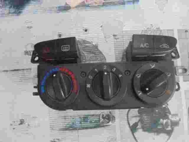Klimabedienteil Kia Sportage Dohc