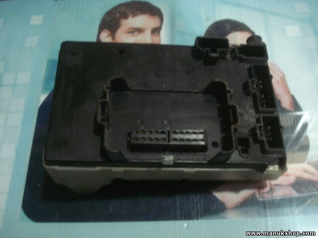 Sicherungskasten Ford Mondeo 93BG14A073EE 93BG-14A073-EE