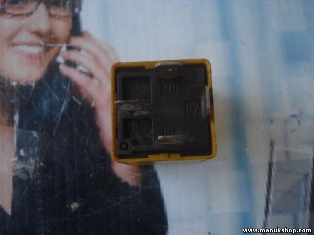 Glühkerzen Relais   Ford Escort Fiesta Mondeo 81AG14N089CA V23134-K6-X38