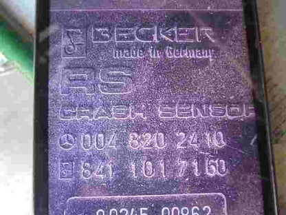 Airbagsensor Airbagsteuergerät Mercedes W124 W126 W201 0048202410 8411017160