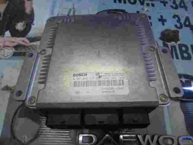 Motorsteuergerät Mitsubishi Carisma HOM8200142442 8200296435 BOSCH 0281010437