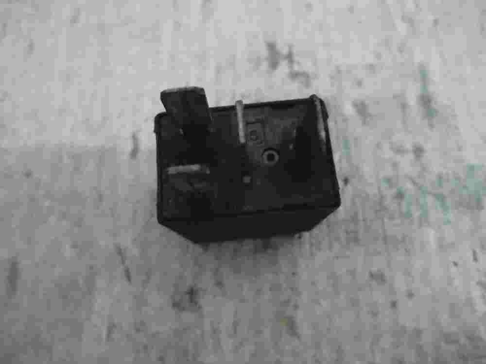 Steuerrelais Mercedes-Benz A-Klasse W210 W168 12V HELLA 0025421119 002 542 1119