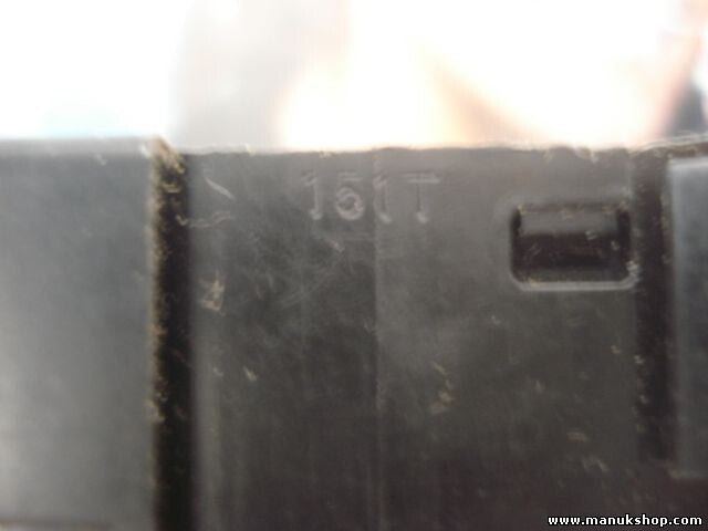 Warnblinkschalter Nissan Sunny 151T