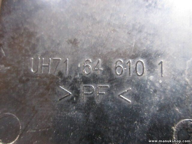 Aschenbecher  Ford Ranger 2,5 TD 5VXL 4DR UH71646101 UH71 64 610 1