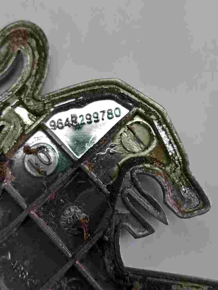 Emblem Logo hinten Peugeot 206 307 9648299780