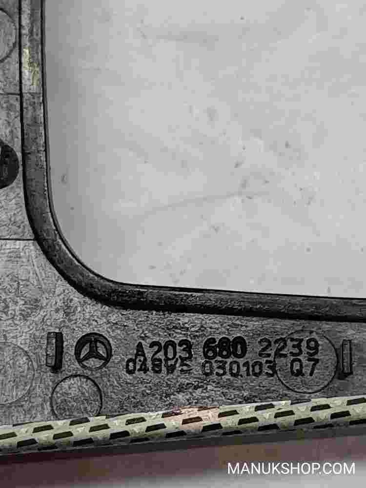 Abdeckung Mittelkonsole Mercedes C-Class W203 Q7 A2036802239 A 203 680 22 39